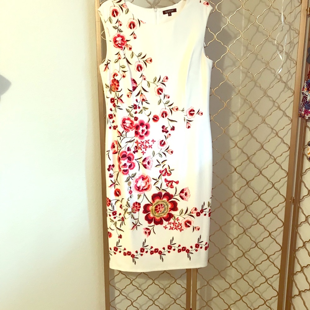 Plus size sleeveless Floral print dress